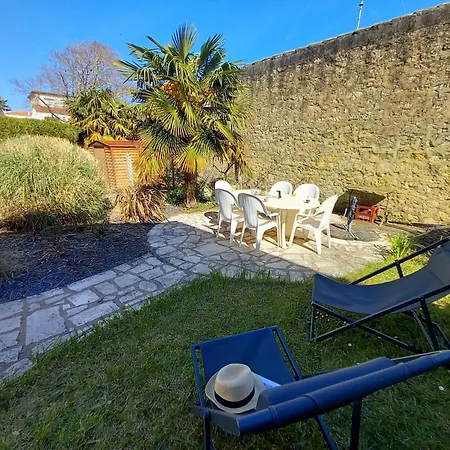 - Maison Des Annees 50 Renovee A Proximite De La De Foncillon *