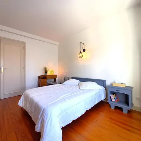 Villa - Maison Des Annees 50 Renovee A Proximite De La De Foncillon *